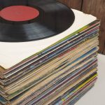 Cum să faci o colecție de viniluri și să ai grijă de ele