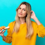 Îngrijirea părului subțire: soluții pentru un volum natural