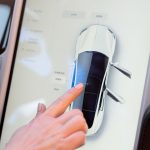 Evoluția tehnologiei în industria auto: de la mașini electrice la autonome