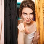 Cum să alegi haine care îți avantajează silueta