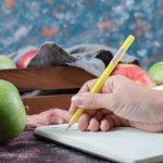 Cum să îți creezi un jurnal de sănătate ușor de menținut